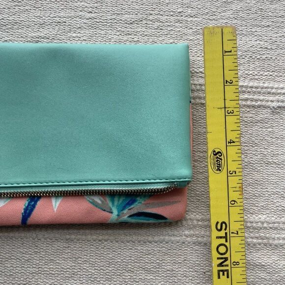 Rachel Pally Reversible Clutch In Paradise - Picture 7 of 8